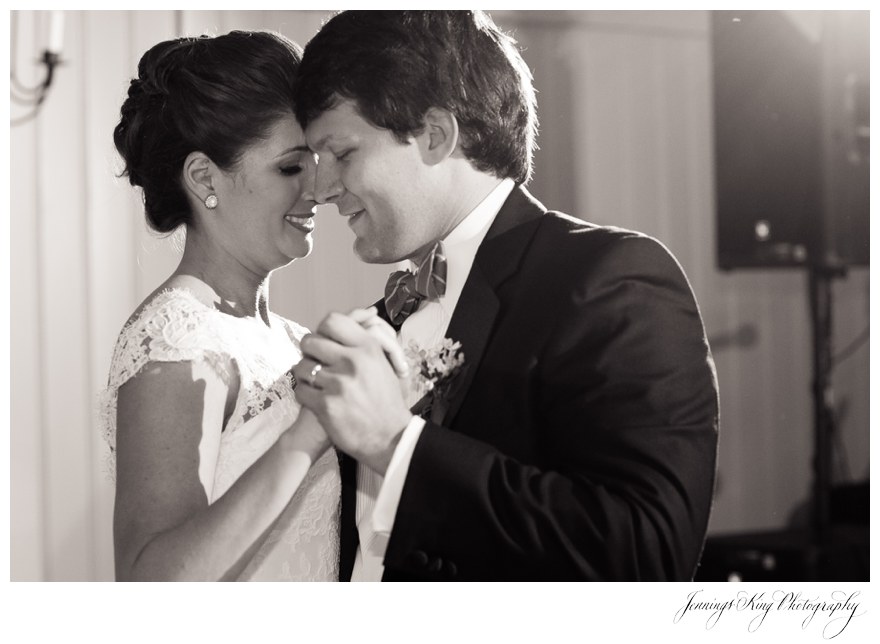 6035_NancyAndWillWedding_JenningsKingPhotography.jpg 6035_NancyAndWillWedding_JenningsKingPhotography.jpg