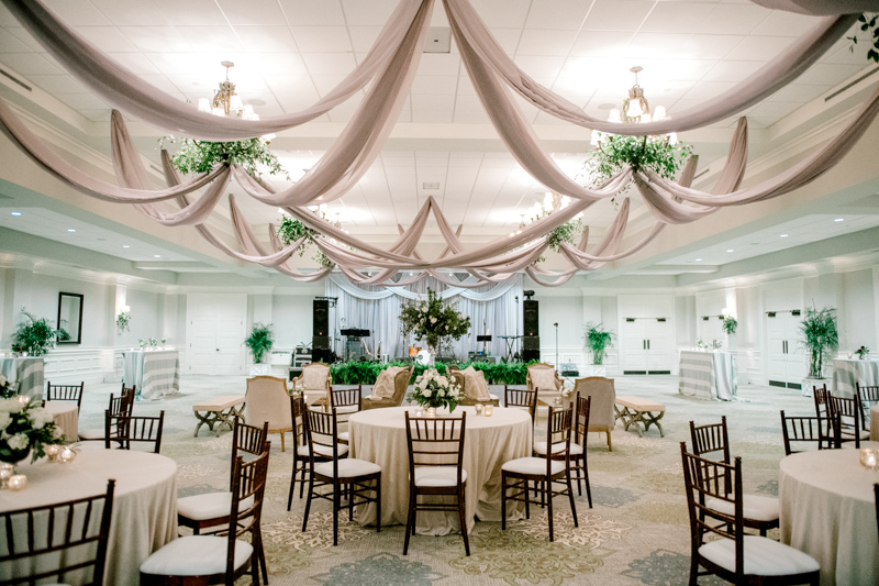 0090_Margaret Kyle & Kyle Seabrook Club Wedding {Jennings King Photography}